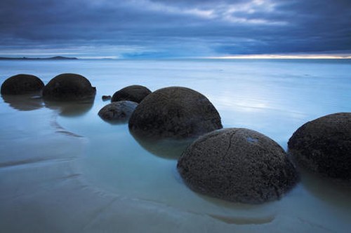3. Moeraki Boulders, New Zealand_500x333