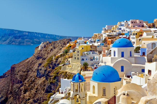 B0PNNX City with ocean view Oia Santorini Greece